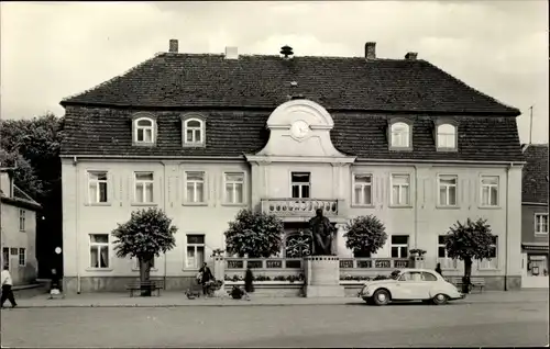 Ak Reuterstadt Stavenhagen, Marktplatz, Reuter Museum