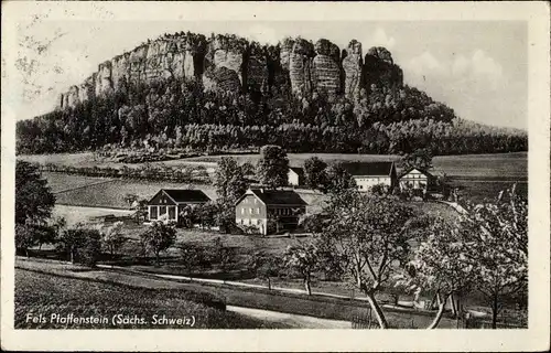 Ak Königstein an der Elbe Sächsische Schweiz, Fels Pfaffenstein, Häuser