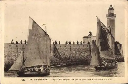 Ak Le Tréport Seine Maritime, Départ de barques de pêche pour une Promenade en mer