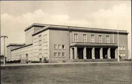 Ak Bitterfeld in Sachsen Anhalt, Kulturpalast Wilhelm Pieck, VEB Elektrochemie Kombinat