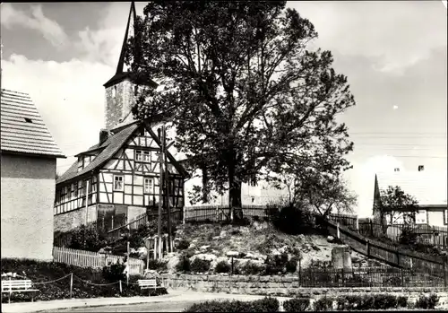 Ak Christes in Thüringen, Teilansicht, Kirche, Baum