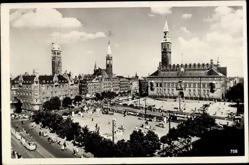 Ak København Kopenhagen Dänemark, Radhuspladsen, Platz, Straßenbahn