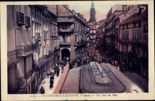 Ak Plombières les Bains Lothringen Vosges, Un jour de fete