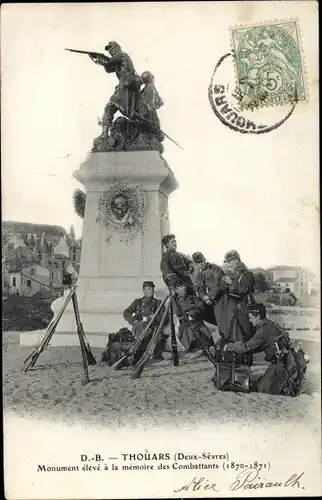 Ak Thouars Deux Sèvres, Monument eleve a la memoire des Combattants
