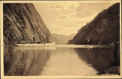 Ak Nordland Norwegen, Troldfjord, Dampfer