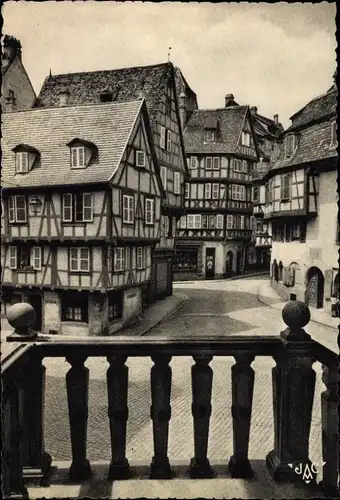 Ak Colmar Kolmar Elsass Haut Rhin, Vue de l'Escalier de l'Ancienne Douane vers Rue des Marchands