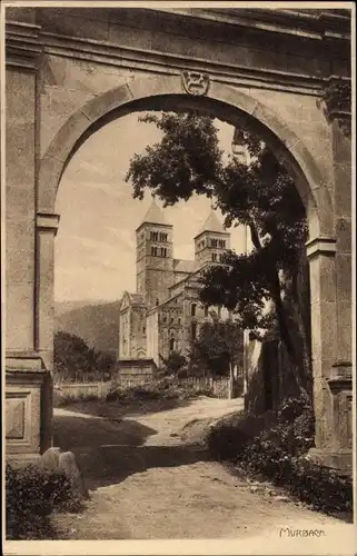 Ak Murbach Elsaß Haut Rhin, Torbogen, Kirche, Weg