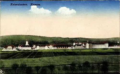 Ak Kaiserslautern in der Pfalz, Blick auf die Kaserne