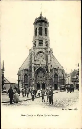 Ak Honfleur Calvados, Eglise Saint Leonard