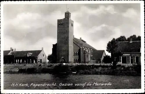 Ak Papendrecht Südholland, N. H. Kerk, gezien vanaf de Merwerde