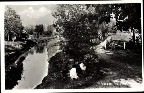 Ak Vorden Gelderland Niederlande, Partie am Wasser, Vordenschebeek