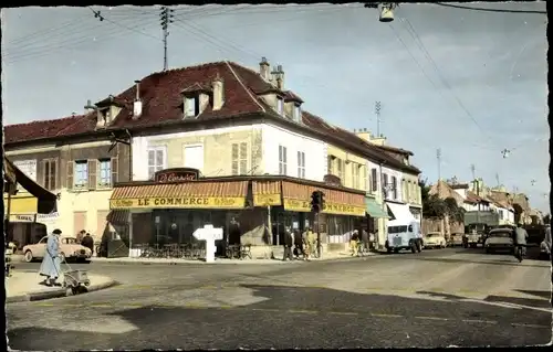 Ak Antony Hauts-de-Seine, Carrefour A. Briand - A. Mounier, Le Commerce