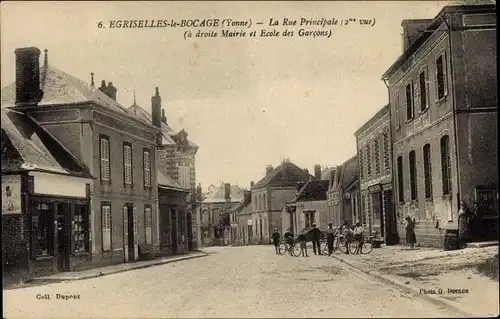 Ak Egriselles le Bocage Yonne, La Rue Principale