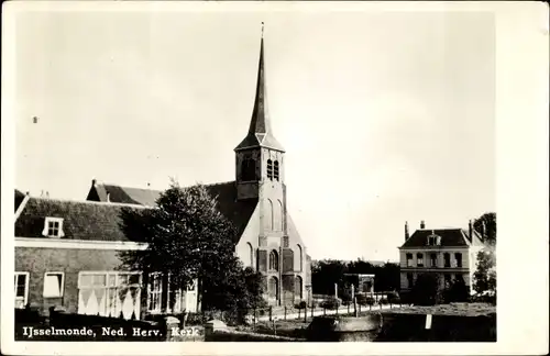 Ak IJsselmonde Rotterdam Südholland Niederlande, Ned Herv. Kerk, Kirche Außenansicht