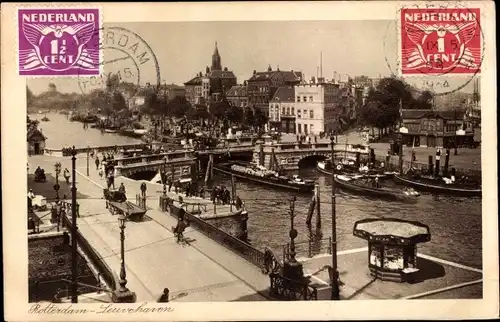 Ak Rotterdam, Südholland, Niederlande, Leuve haven, Brücke, Dampfboote, Fußgänger, Hafen