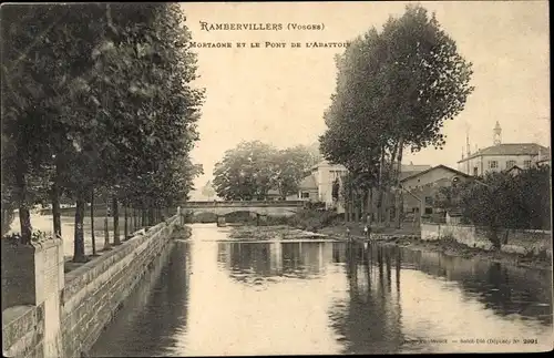 Ak Rambervillers Vosges, La Montagne et le Pont de l'Abattoir