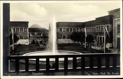 Ak Düsseldorf am Rhein, GeSoLei, Ehrenhof, Springbrunnen