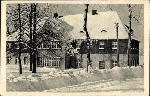 Ak Jöhstadt im Erzgebirge Sachsen, Schullandheim der Anton Günther Schule, Winter