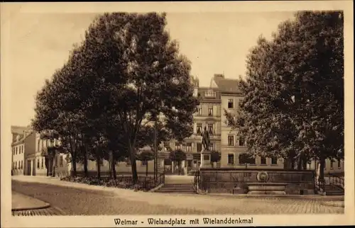 Ak Weimar in Thüringen, Wielandplatz mit Wielanddenkmal