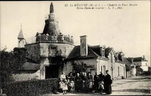 Ak La Menitre Maine et Loire, Chapelle du Vieux Moulin Notre Dame de Louraes