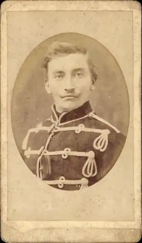 CdV Deutscher Soldat in Uniform, Husar, Portrait, Heinr. Backhaus, geb. 1851