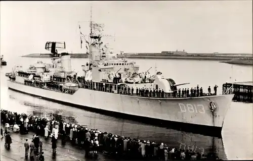 Ak Niederländisches Kriegsschiff, Hr. Ms. Jager Gelderland, D 811