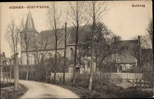 Ak Giessen Nieuwkerk Südholland Niederlande, Kerkweg, Kirche, Außenansicht