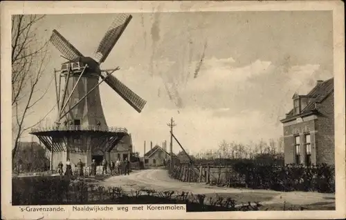 Ak ’s Gravenzande Westland Südholland, Naaldwijksche weg met Korenmolen, Windmühle