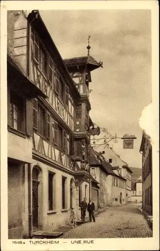 Ak Turckheim Türkheim Elsass Haut Rhin, Une Rue