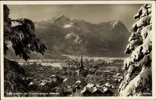 Ak Garmisch Partenkirchen in Oberbayern, Gesamtansicht, Zugspitzgruppe