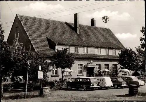 Ak Westerfeld Hemmingen in Niedersachsen, Hotel und Rasthaus roter Hahn, Inh. Kurt Löwenberg