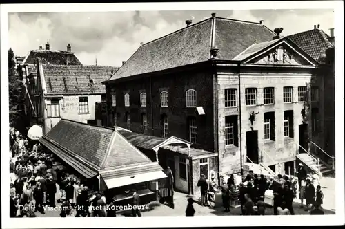 Ak Delft Südholland Niederlande, Vischmarkt met Korenbeurs