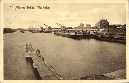 Ak Wanne Eickel Herne im Ruhrgebiet, Partie im Westhafen, Lastkähne