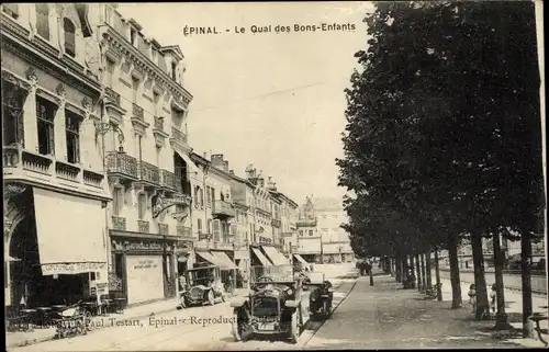 Ak Épinal Lothringen Vosges, Le Quai des Bons-Enfants