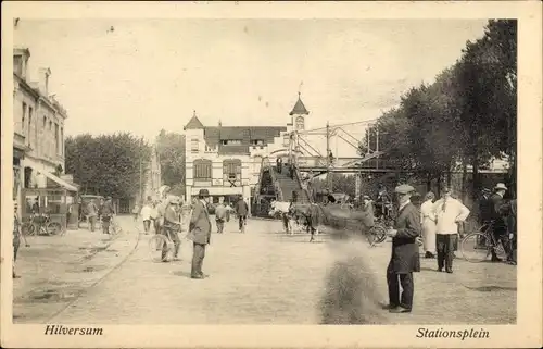 Ak Hilversum Nordholland Niederlande, Partie am Bahnhof