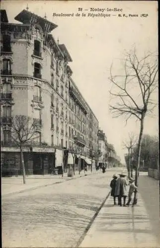 Ak Noisy-le-Sec Seine Saint Denis, Boulevard de la Republique