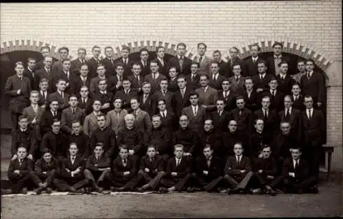 Ak Montmagny Val d’Oise, Photo de Groupe