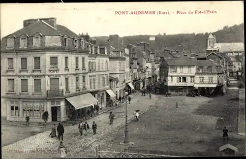 Ak Pacy sur Eure Eure, Place du Pot d´Étain