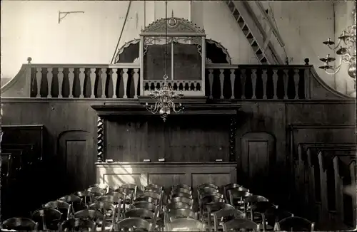 Foto Ak Krommenie Zaanstad Nordholland Niederlande, Innenansicht einer Kirche