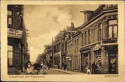 Ak IJmuiden Nordholland, Kanaalstraat met Postkantoor, Hotel