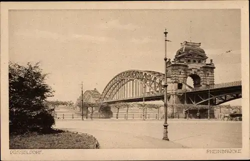 Ak Düsseldorf am Rhein, Rheinbrücke