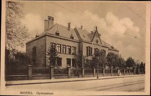 Ak Moers am Niederrhein, Gymnasium