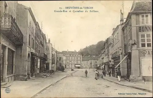 Ak Bruyères Vosges, Grande Rue et Carrefour du Bailleux