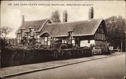 Ak Stratford upon Avon Warwickshire England, Ann Hathaway's Cottage