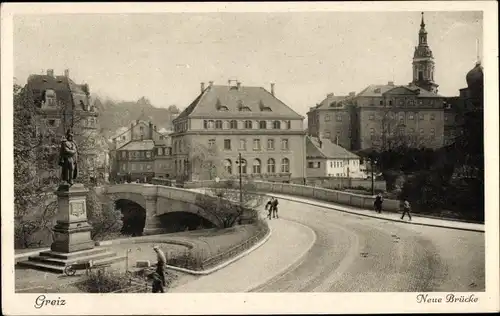 Ak Greiz im Vogtland, Neue Brücke, Denkmal