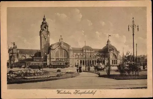 Ak Wiesbaden Hessen, Blick auf den Hauptbahnhof