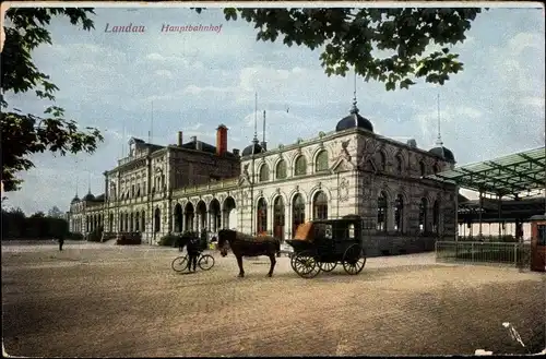 Ak Landau in der Pfalz, Hauptbahnhof, Kutsche