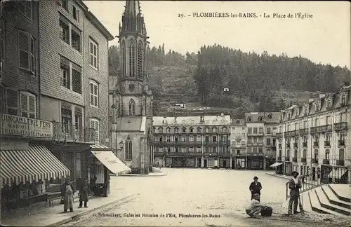 Ak Plombières les Bains Lothringen Vosges, La Place de L'Église