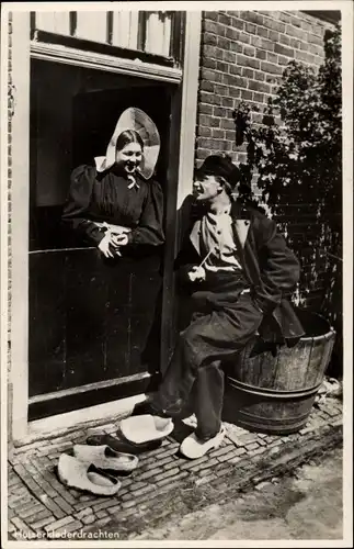 Ak Huizen Nordholland Niederlande, Klederdrachten