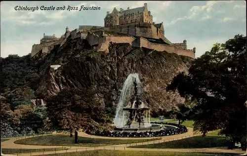 Ak Edinburgh Schottland, Castle and Ross Fountain